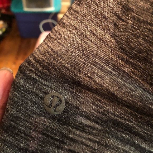 Lululemon  & go Take -off Tee - Picture 6 of 7